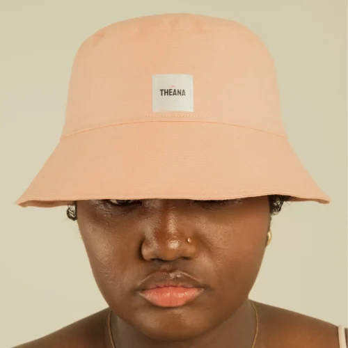 Bob THEANA – "Amber Bloom"
